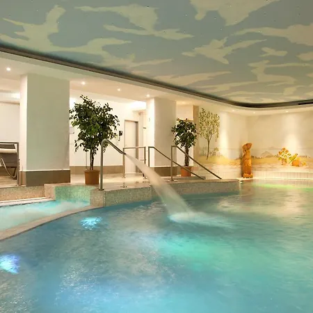 Thermenhotel Sonnenhof Готель 4*